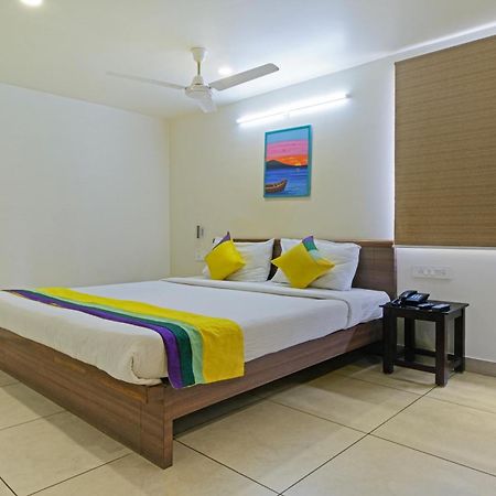 Itsy Hotels N Square Vijayawāda Zewnętrze zdjęcie