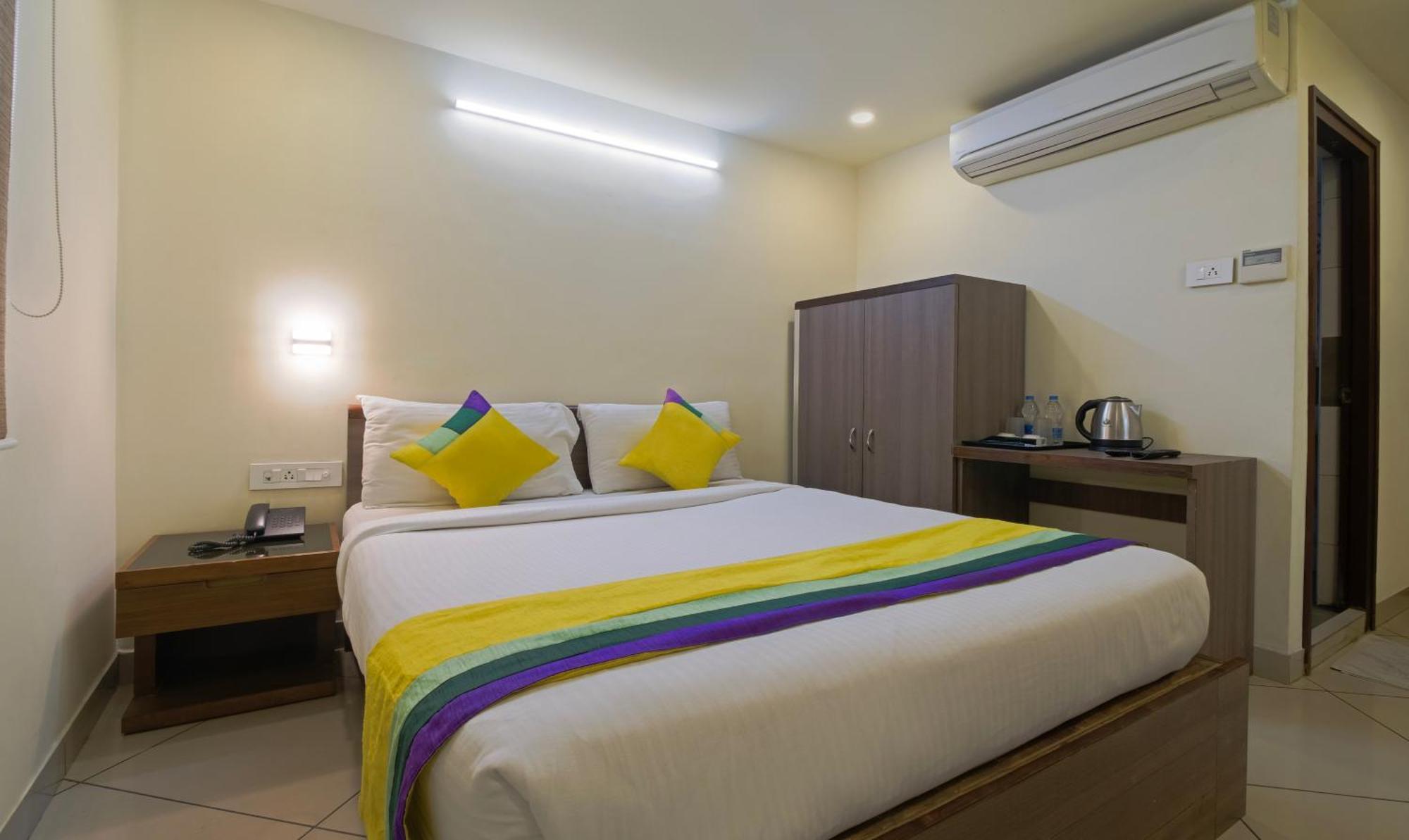 Itsy Hotels N Square Vijayawāda Zewnętrze zdjęcie