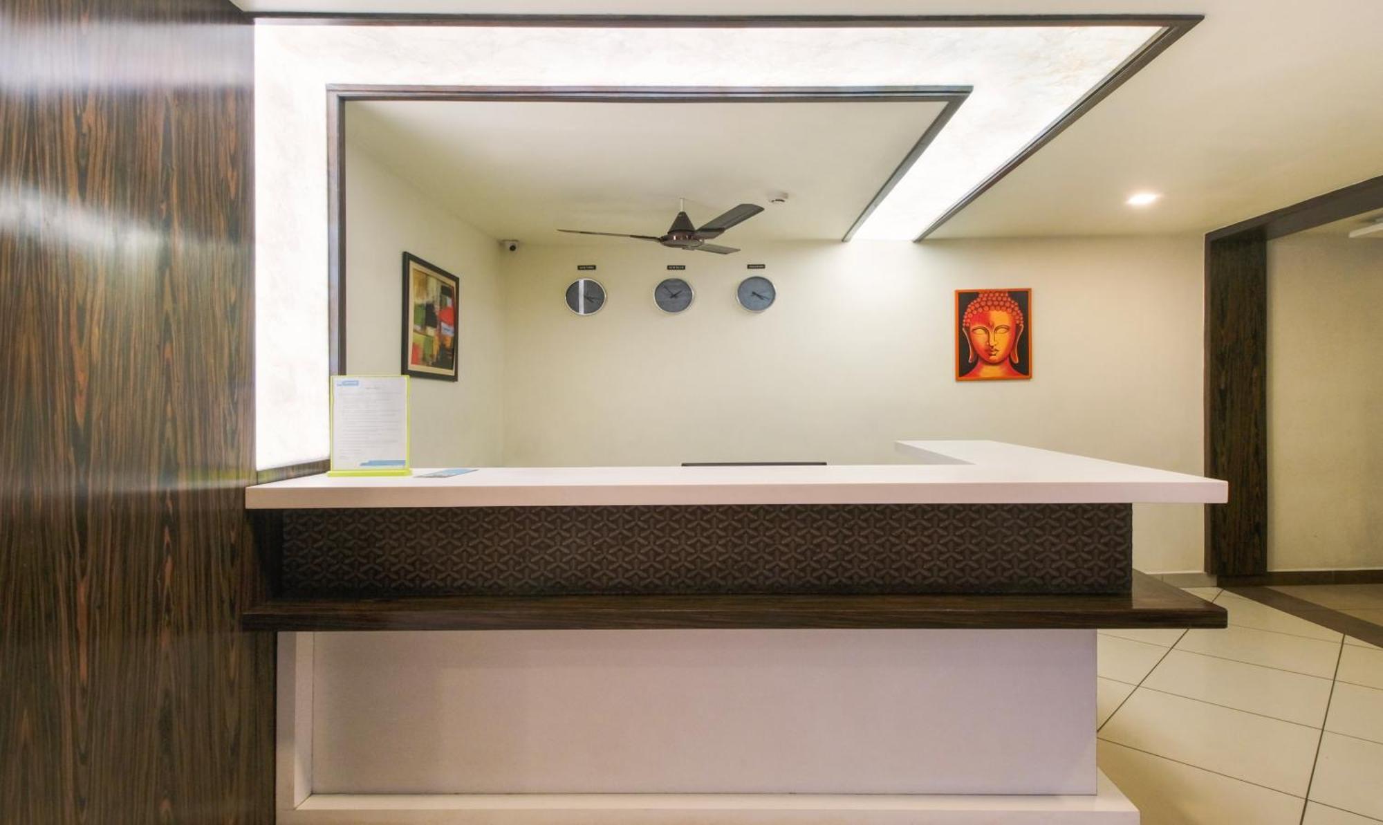 Itsy Hotels N Square Vijayawāda Zewnętrze zdjęcie