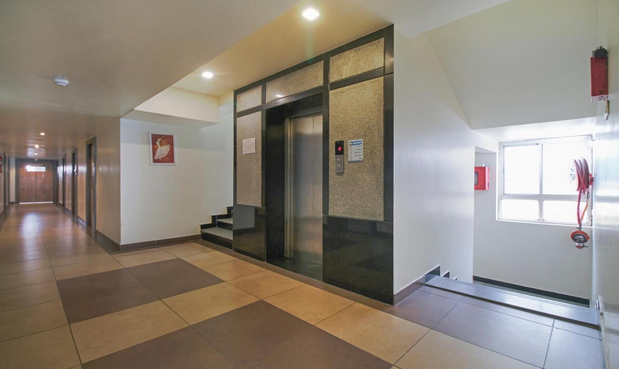Itsy Hotels N Square Vijayawāda Zewnętrze zdjęcie